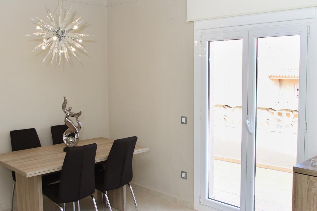 Rvapartaments Provenzal L' Escala المظهر الخارجي الصورة