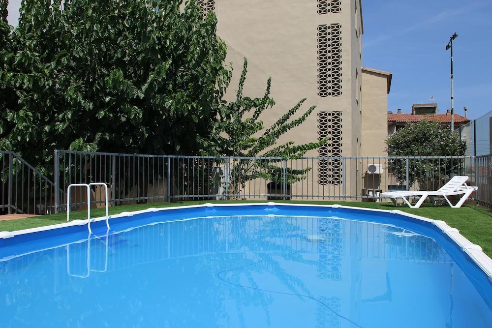 Rvapartaments Provenzal L' Escala المظهر الخارجي الصورة